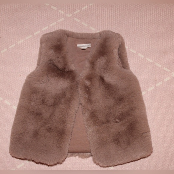Miniclasix Other - Miniclasix Fur Vest Toddler 24 months Baby Girl